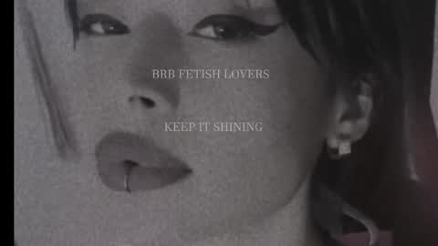 Lola online show from 11.28.25