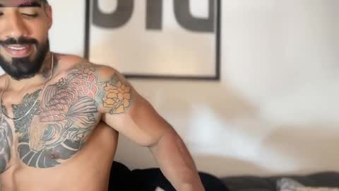 Snapshot of myke_esthetic chatting on 12.04.24 Myke esthetic online show from 12.04.24