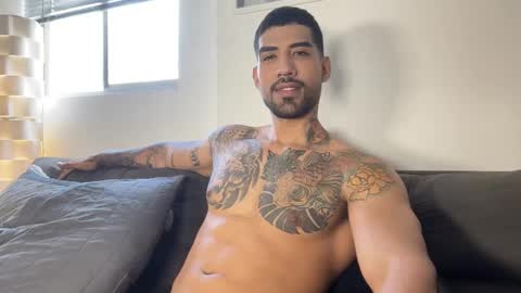 Myke esthetic online show from 01.31.26