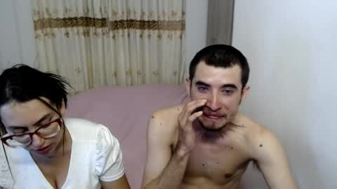 Snapshot of myke_xxx chatting on 02.03.25 mike online show from 02.03.25