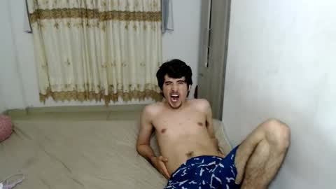 Snapshot of myke_xxx chatting on 09.15.25 mike online show from 09.15.25