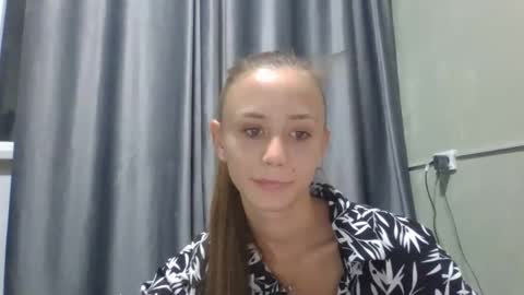 Snapshot of mylittle_flame chatting on 10.13.25 mylittle_flame online show from 10.13.25