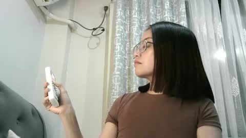 Lucie  online show from 01.03.25