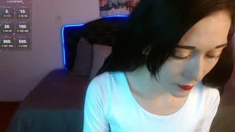 Snapshot of mylu_xx chatting on 07.27.26 MYLU online show from 07.27.26