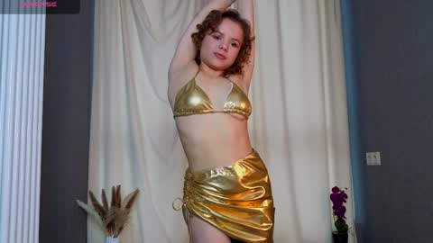 Monique with Curls online show from 04.09.26