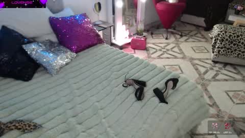 Myrna Sessions online show from 02.22.26