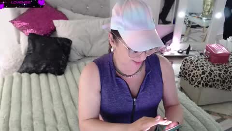 Myrna Sessions online show from 03.08.26