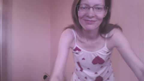 Snapshot of mysterious_blondy chatting on 05.06.26 mysterious_blondy online show from 05.06.26