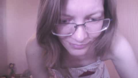 Snapshot of mysterious_blondy chatting on 05.26.26 mysterious_blondy online show from 05.26.26