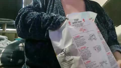 mysteriouswoman18 online show from 10.04.25