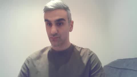 Snapshot of mystery2025 chatting on 11.18.25 Mystery2025 online show from 11.18.25