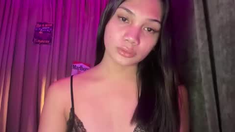 UR GIRL NEXTDOOR online show from 02.17.26