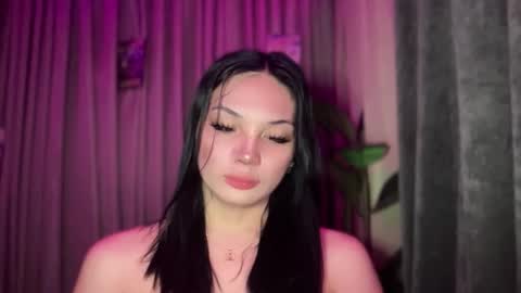 UR GIRL NEXTDOOR online show from 03.17.26