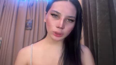 UR GIRL NEXTDOOR online show from 03.30.26