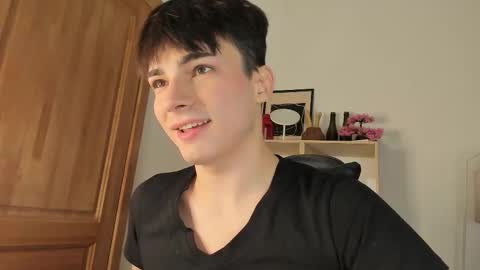 Evan Brown online show from 12.17.25