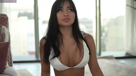 mysticlayla online show from 06.04.26