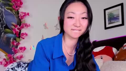 Snapshot of mysweetsofie1 chatting on 09.18.25 MySweetSofie online show from 09.18.25