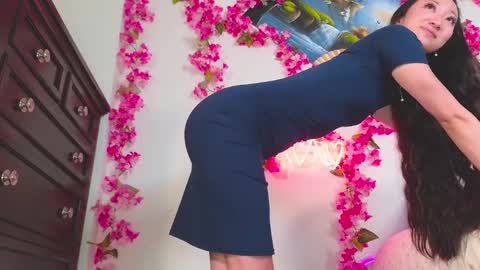 Snapshot of mysweetsofie1 chatting on 09.26.25 MySweetSofie online show from 09.26.25