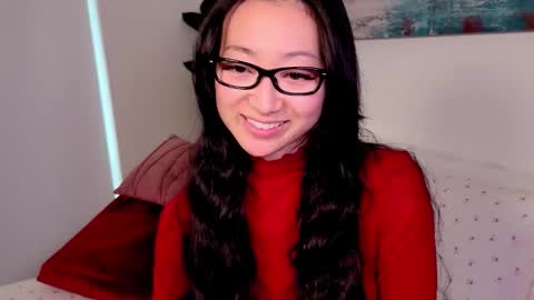 Snapshot of mysweetsofie1 chatting on 11.23.25 MySweetSofie online show from 11.23.25