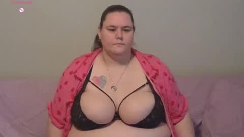 Snapshot of mzjuicybootay2169 chatting on 09.10.25 Mzjuicybootay online show from 09.10.25