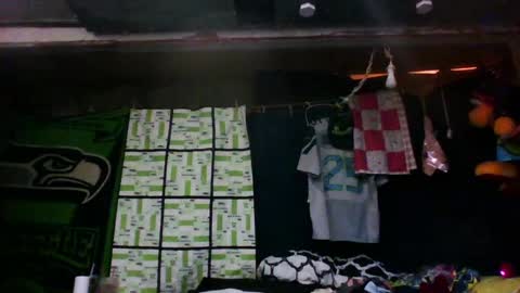 Pebbles got that wet wet online show from 03.03.25