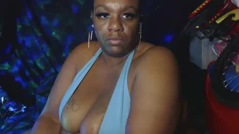 mzthundabootie online show from 12.16.25