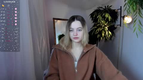 Eva  online show from 02.13.25