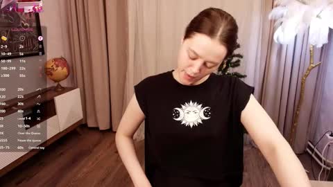 Eva  online show from 12.18.25