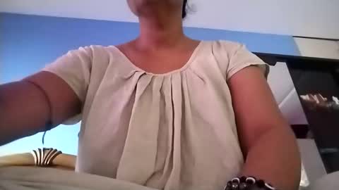 Snapshot of n298033 chatting on 09.25.25 n298033 online show from 09.25.25