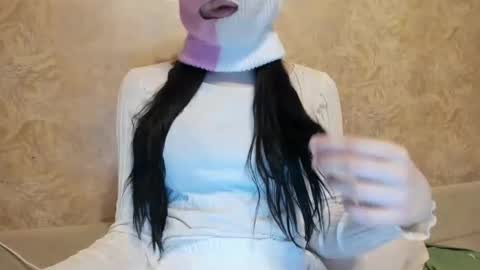 n33n33 online show from 03.04.26