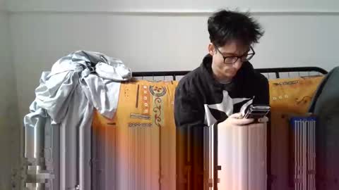 a Ordinary Boy online show from 02.12.26