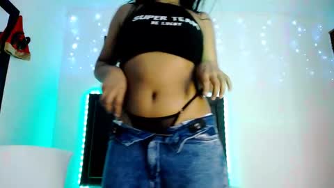 naahia__clark online show from 12.20.24