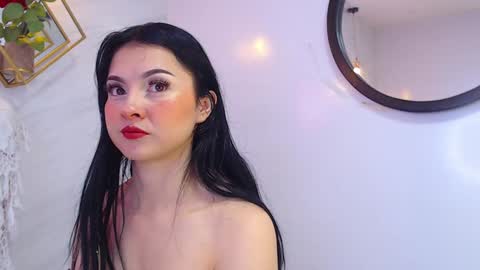 Snapshot of naamah_b chatting on 12.03.24 naamah_b online show from 12.03.24