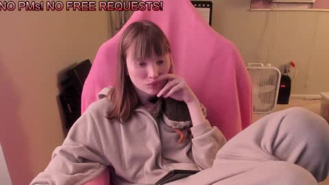 Natalie Marlo online show from 01.16.25