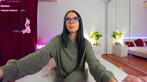 Snapshot of nadeen_ chatting on 12.06.24 Nadia online show from 12.06.24