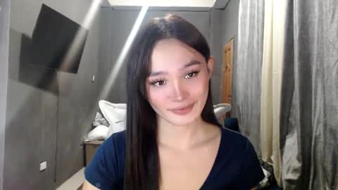 nadiestar online show from 03.08.25