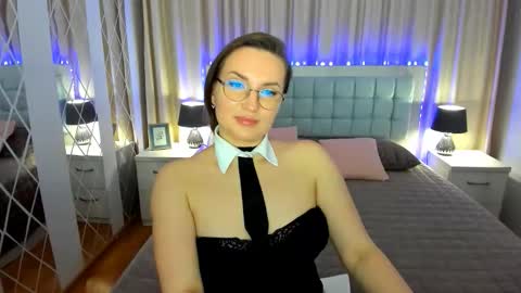 Snapshot of nadingracefull chatting on 05.25.26 NadinGracefull online show from 05.25.26
