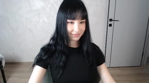 Snapshot of naemiblush chatting on 06.27.26 Naemi online show from 06.27.26