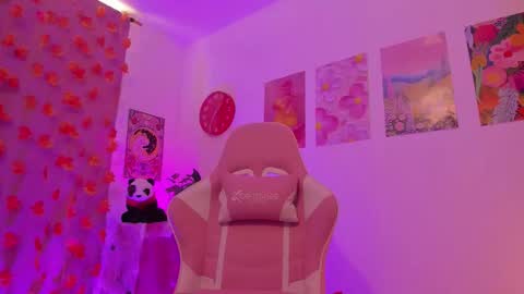 Nahara Soler online show from 10.26.25