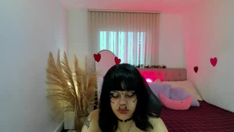 Snapshot of nahemot_sadish chatting on 02.20.26 nahemot_sadish online show from 02.20.26