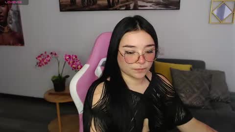 Snapshot of nahia__1 chatting on 07.10.26 Nahia online show from 07.10.26