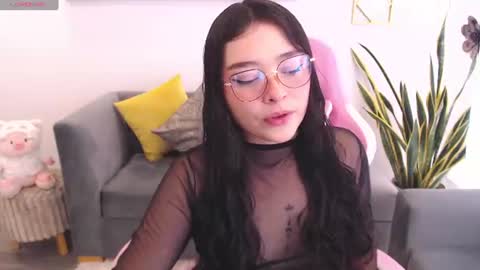 Snapshot of nahia__1 chatting on 07.16.26 Nahia online show from 07.16.26