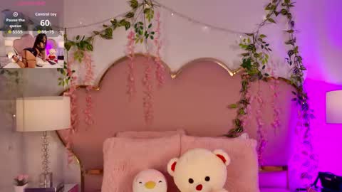 NahiaraReina  online show from 03.14.26