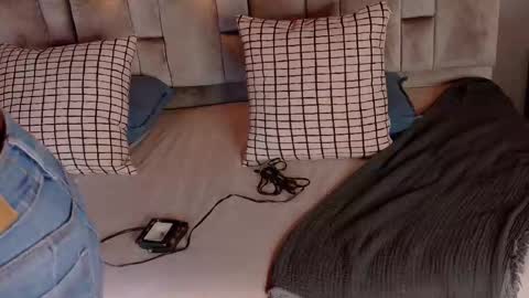  VICTORIA  online show from 02.07.26