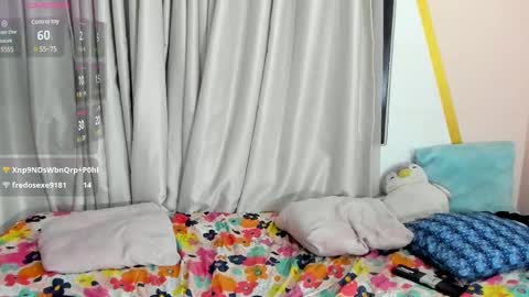 Snapshot of nahomy_larsen chatting on 12.04.24 Nahomy online show from 12.04.24