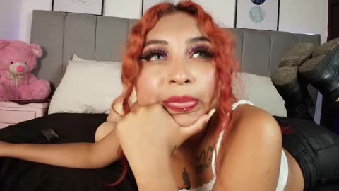 Naia online show from 11.26.25