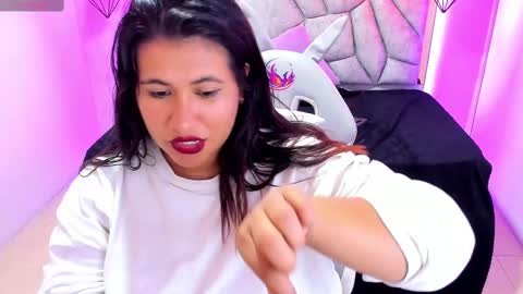    online show from 03.02.25