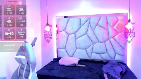    online show from 03.12.25