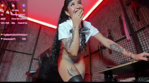 Naila online show from 04.18.26