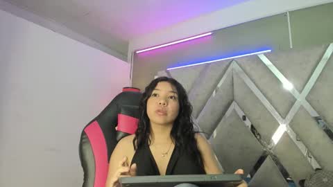 NAILETH online show from 12.20.25